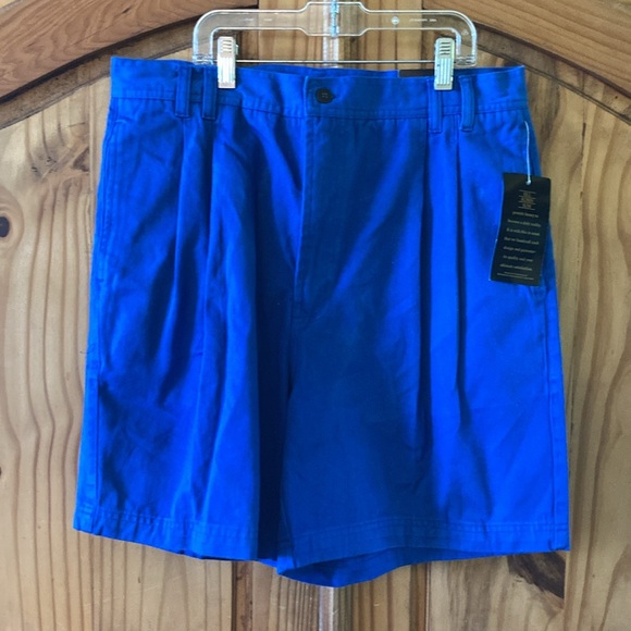 Men’s Bill Robin Son royal blue pleated front shorts size 34 - NWT - Picture 1 of 7